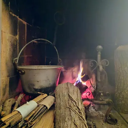 Maurizio Nel Borgo Medievale Prota